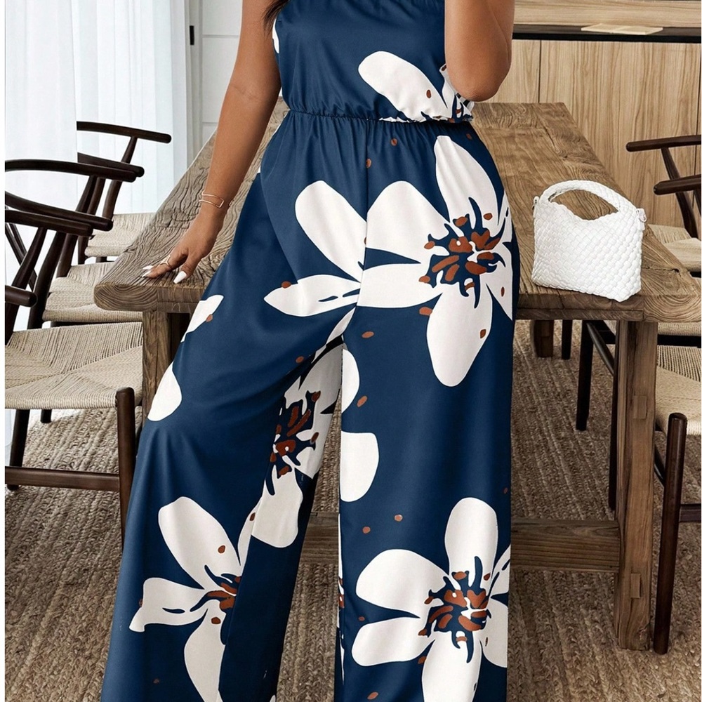 Navy Floral Strapless Wide-Leg Jumpsuit - Picture 3 of 3